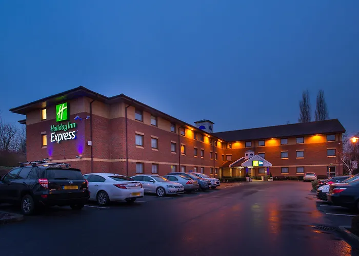 Holiday Inn Express Taunton East By Ihg