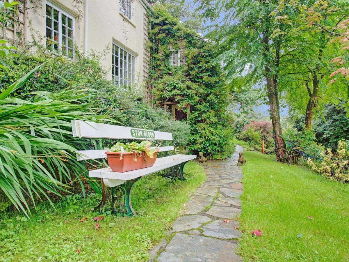 Hill View With Garden Holiday home