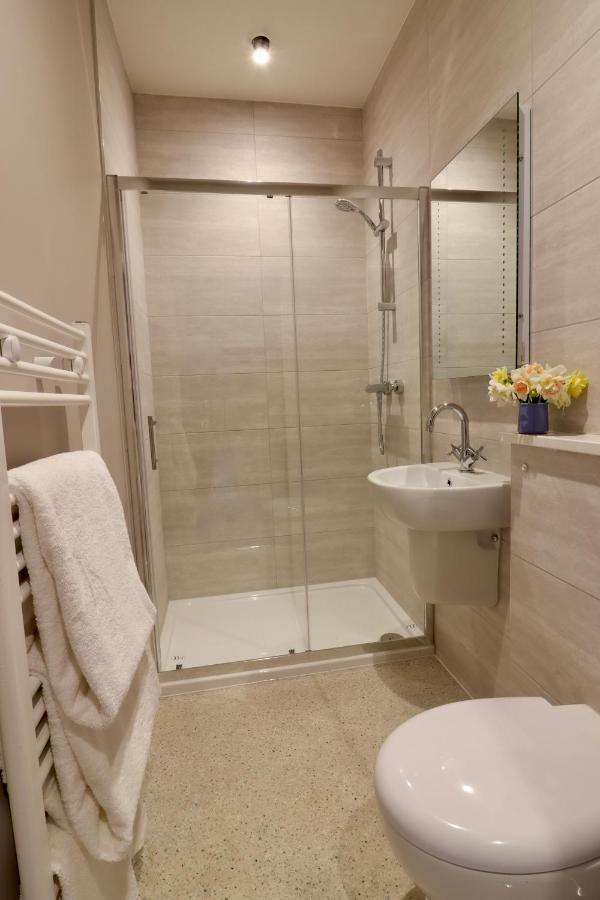 Inn The New Halse Taunton