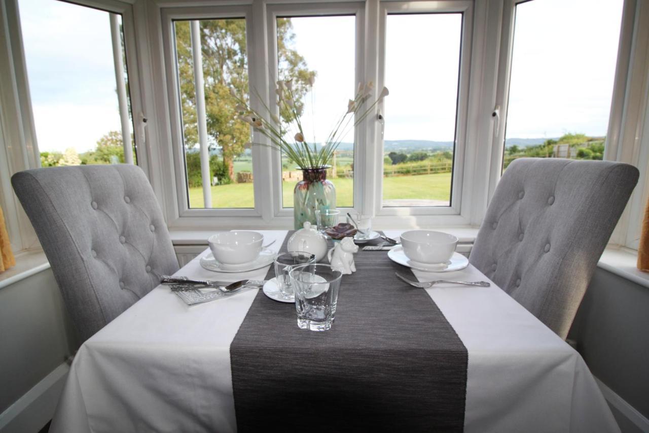 Bed & Breakfast At No. 2 5*