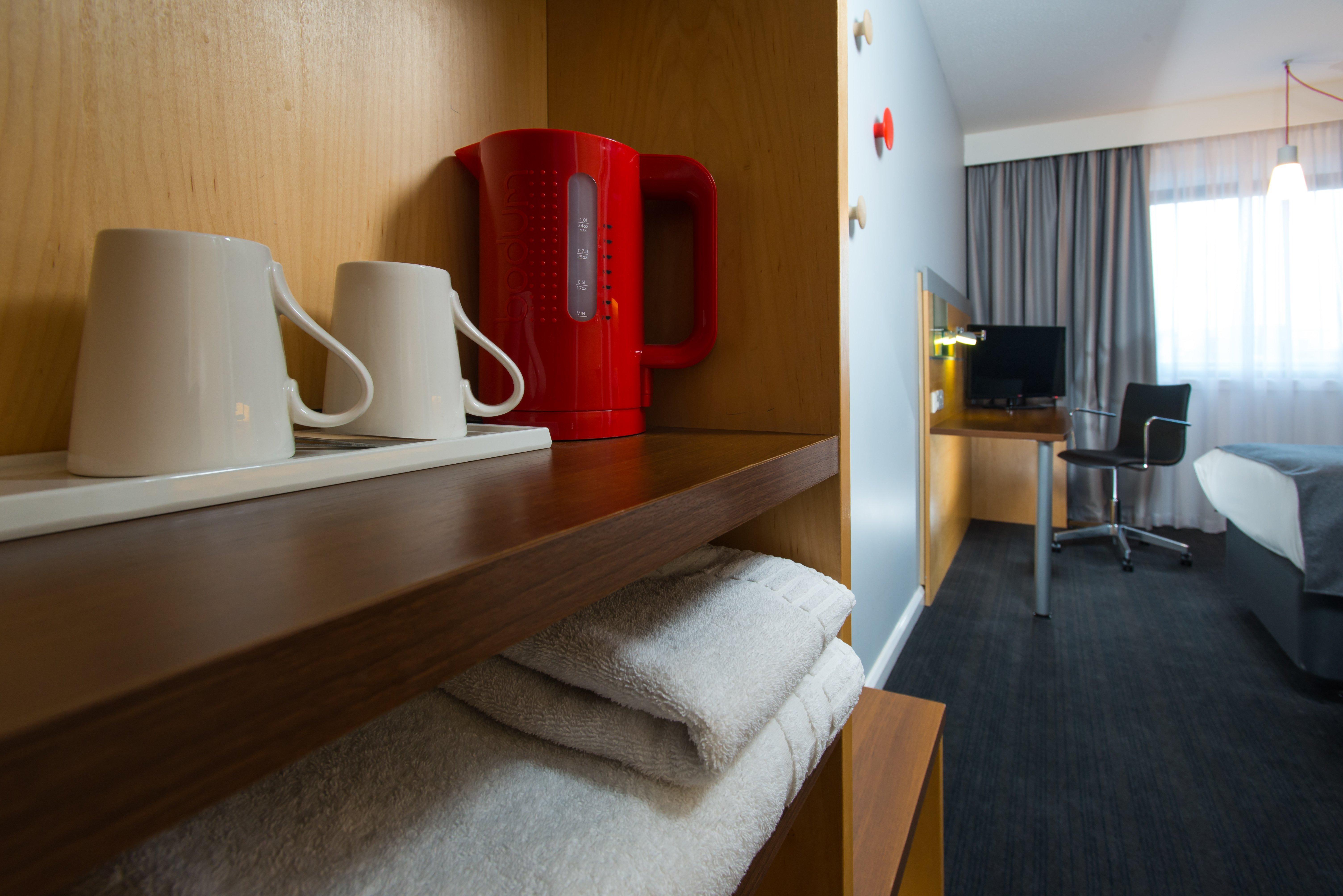 Hotel Express East By Ihg