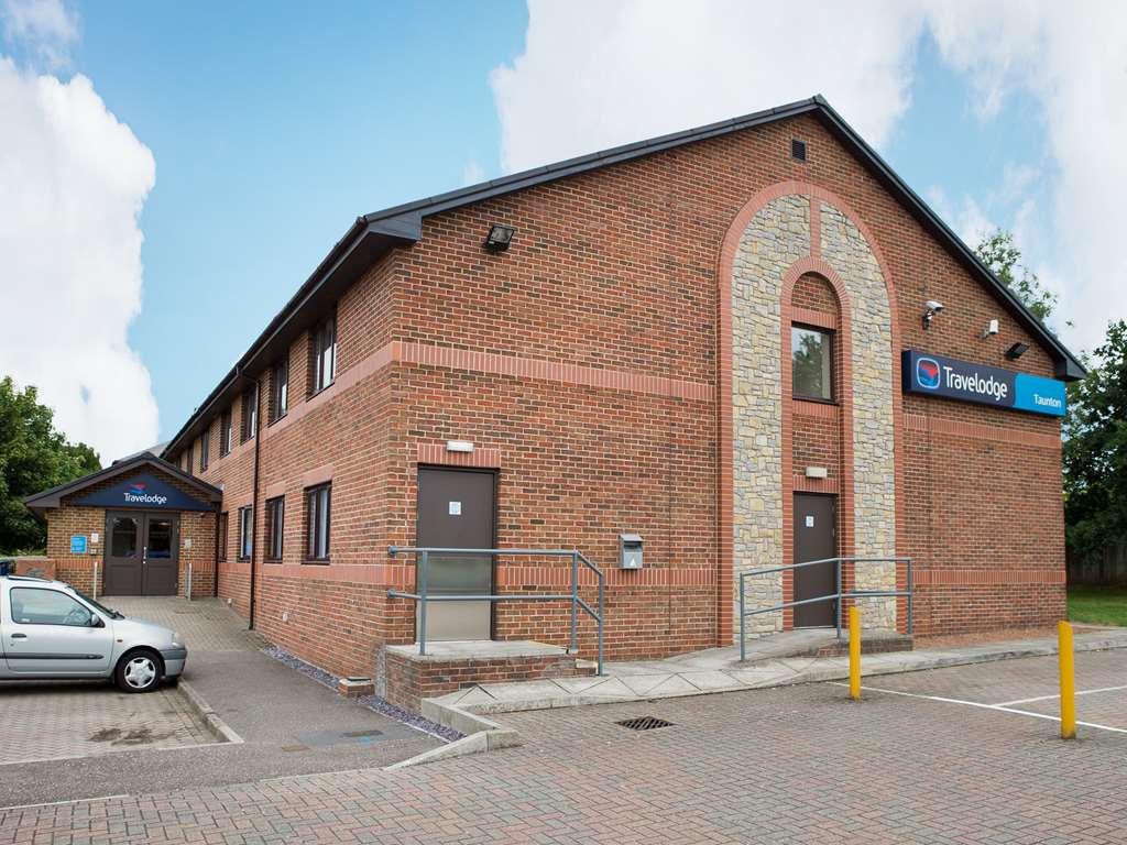 Travelodge 3* Taunton