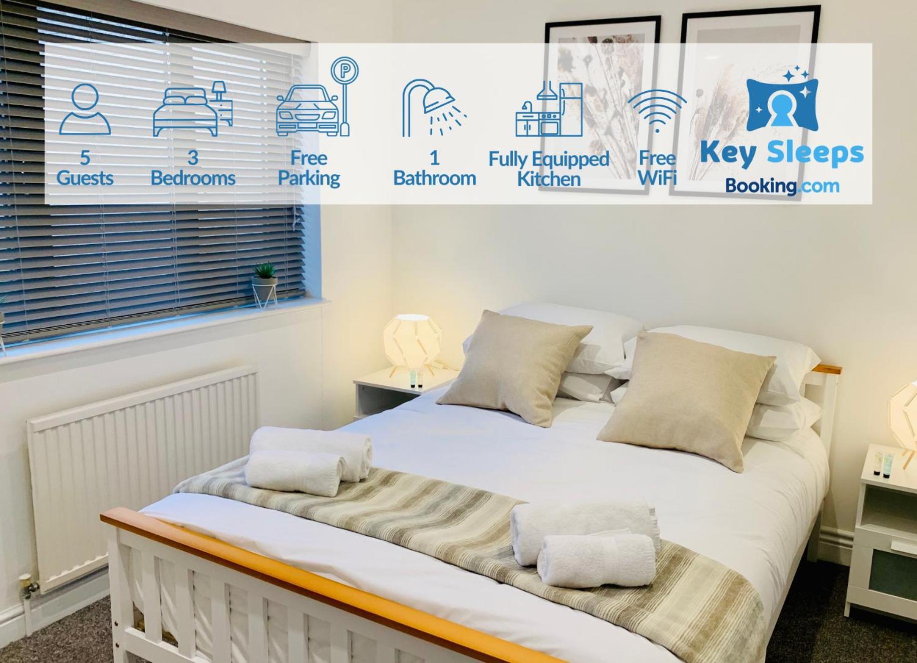 Free Parking Stylish 3 Bed With Garden