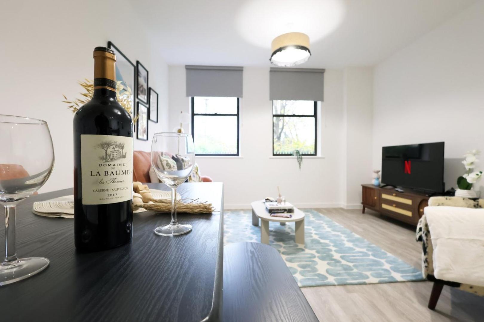 Sleek 1-bed In Core *