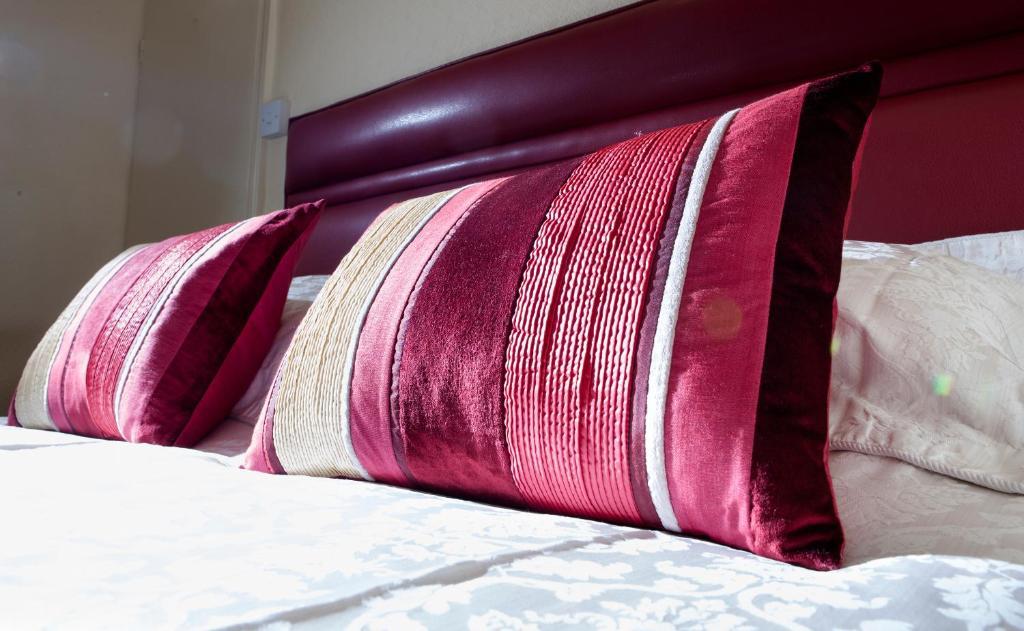Brookfield House 4*