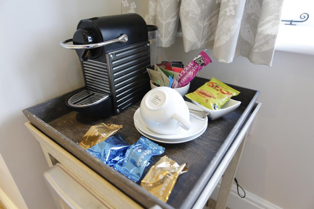 Bed & Breakfast Langaller Manor House