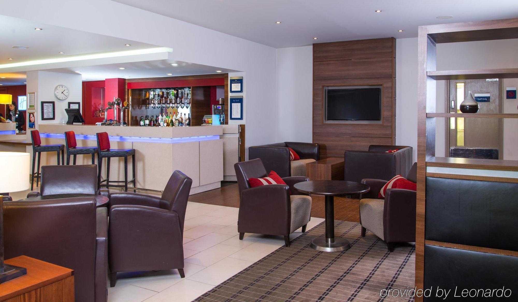 Express East By Ihg Hotel 3*
