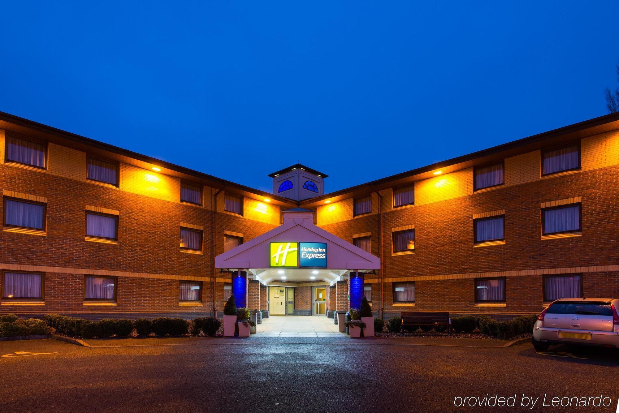 Hotel Express East By Ihg