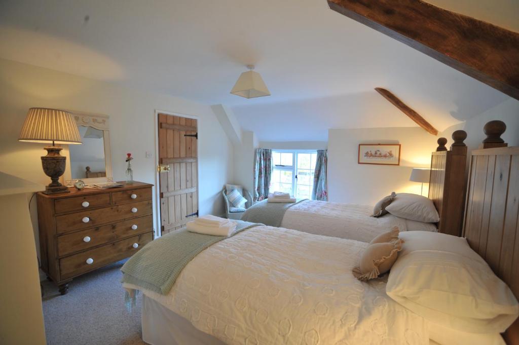 Frog Street Bed & Breakfast 5*