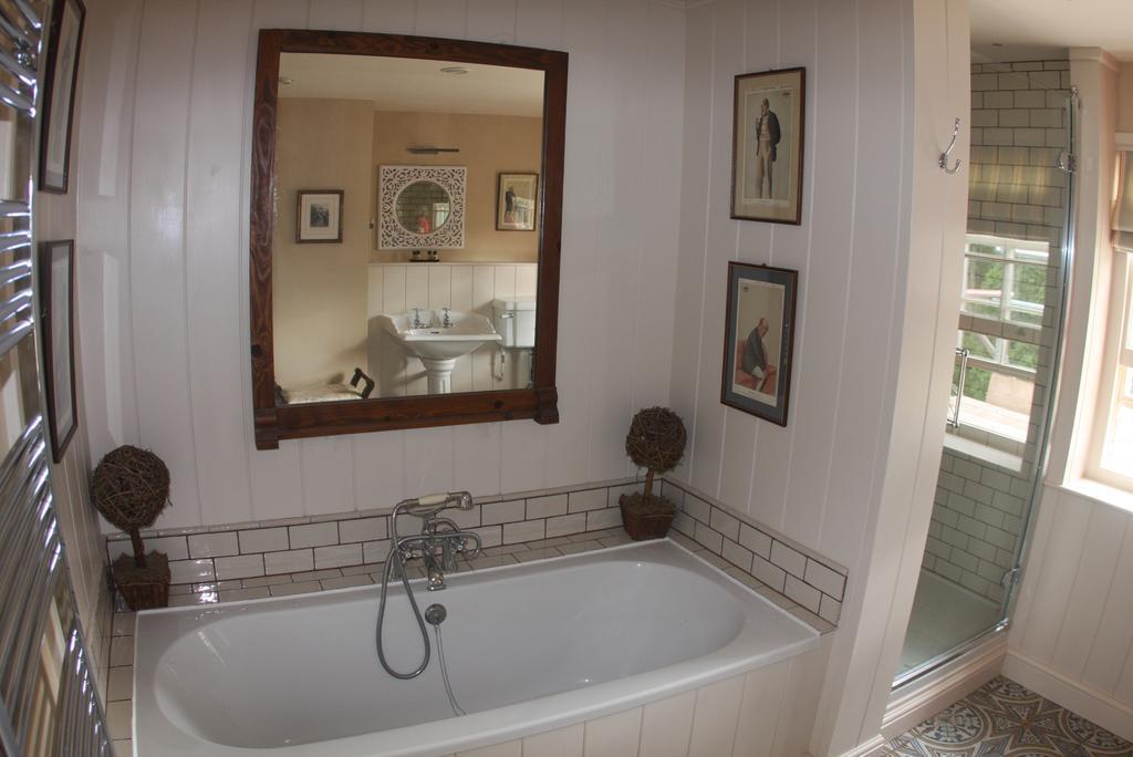 Bed & Breakfast Brook Farm