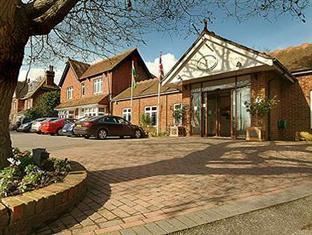 Brookfield House 4*