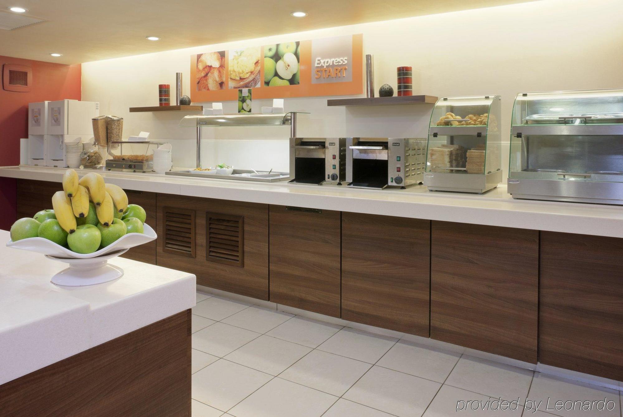 Express East By Ihg Taunton