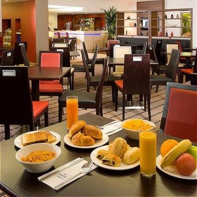 Hotel Express East By Ihg Taunton