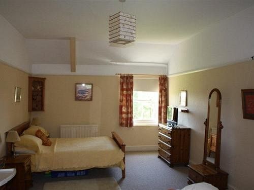 Culmhead House Hotel