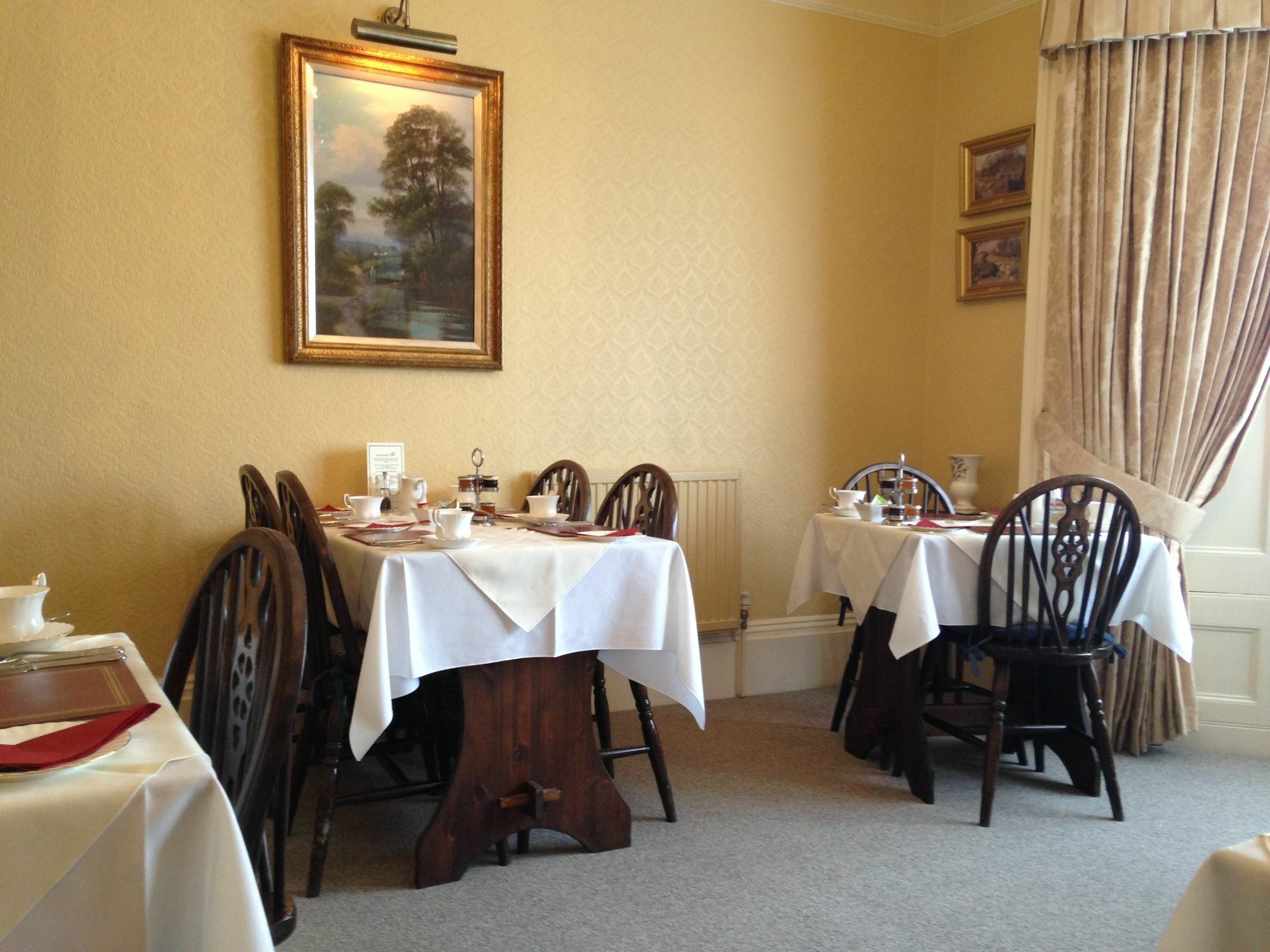 Guest house Brookfield House 4*