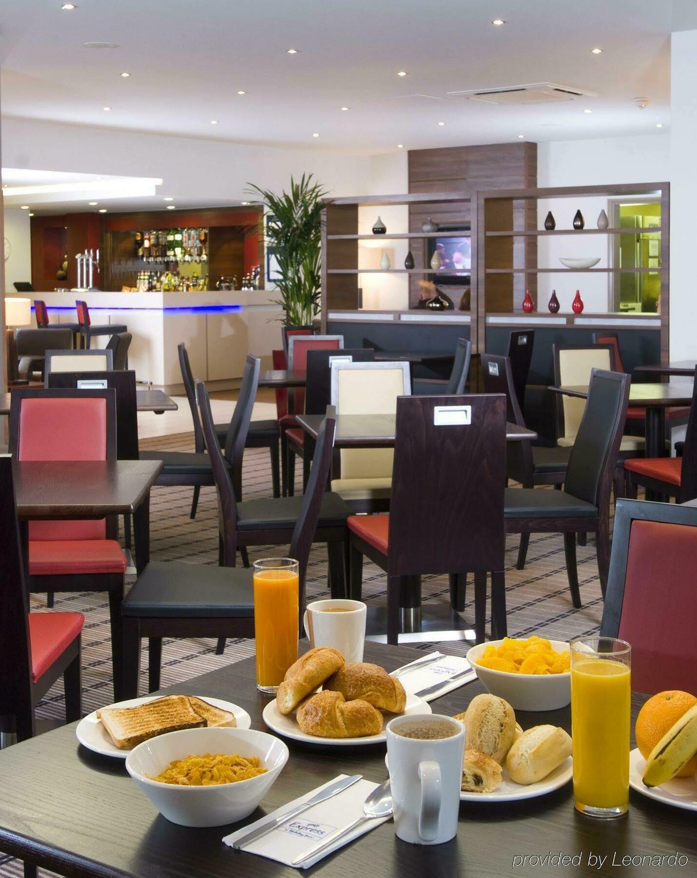 Express East By Ihg 3*