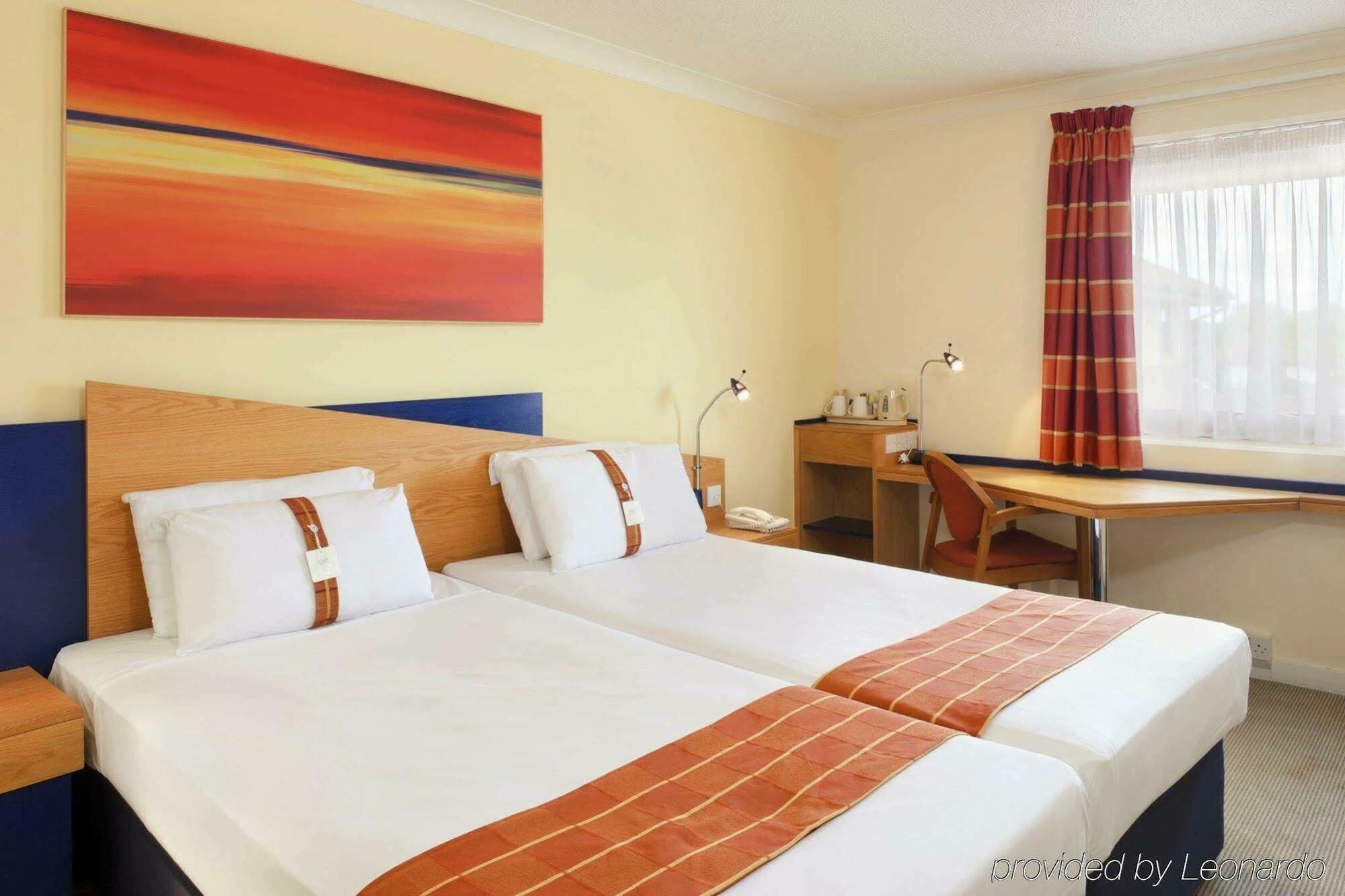 Express East By Ihg Taunton