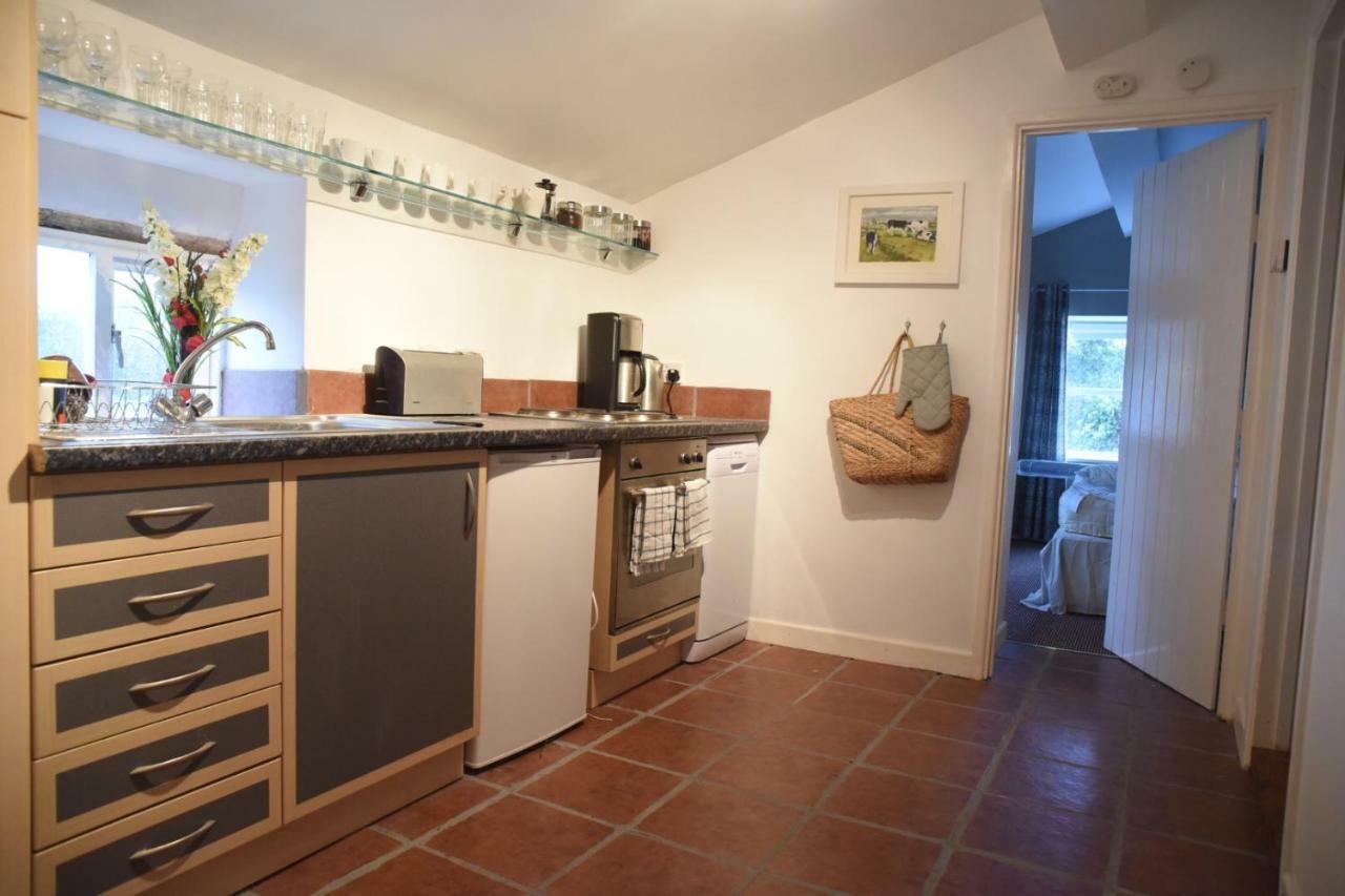 Monk's Dairy Studio Holiday home Taunton