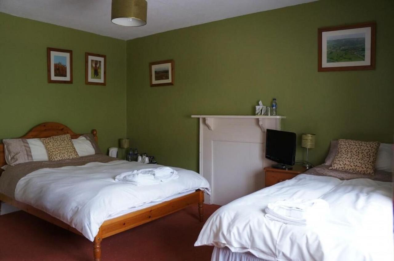 The Carew Arms Inn