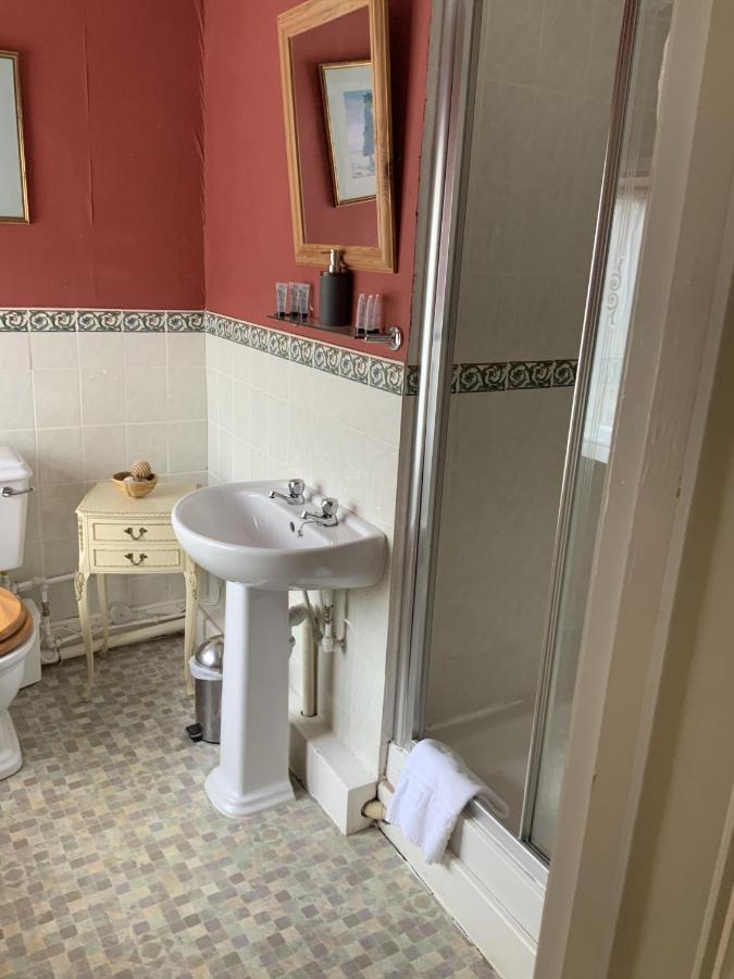 The Carew Arms 3* Taunton